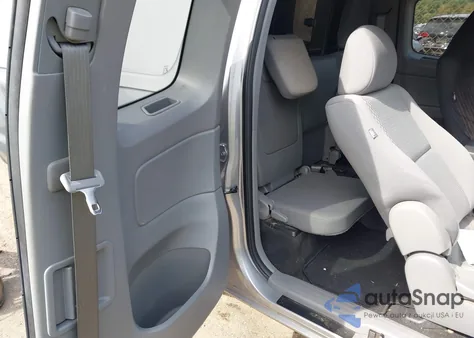 2015 Toyota Tacoma from USA, damaged, VIN 5TFUX4EN6FX039457